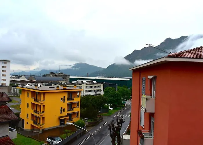 Luxury * Lecco